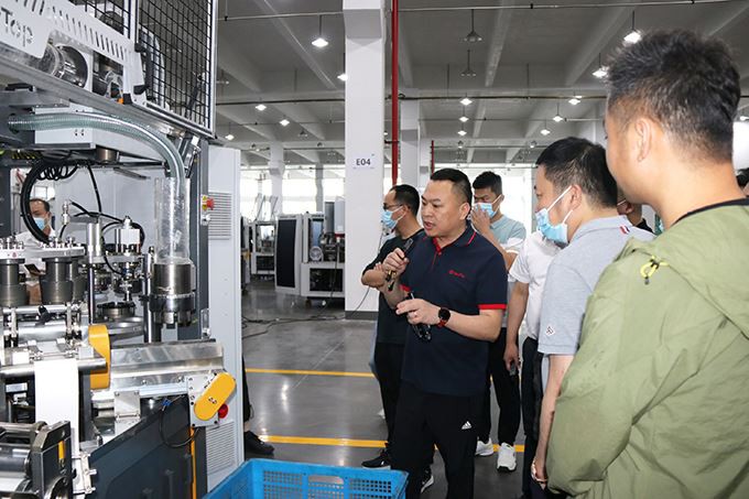 Yritysuutiset|Aojiangin kaupungin pormestari toi valtuuskunnan vierailemaan N...